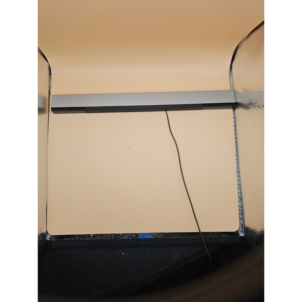 Nintendo RVL014 Original Wii Sensor Bar - Silver